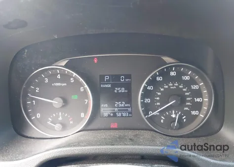 2018 Hyundai Elantra Se z USA, uszkodzony, nr VIN 5NPD74LF8JH350615